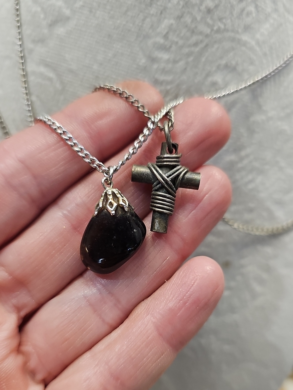 Layered Silver Necklace Set with Black Stone and Cross Pendant - Picture 2 of 3